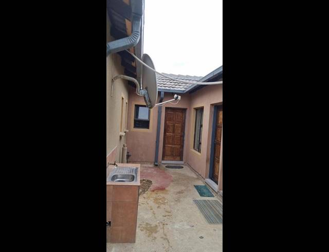 3 BEDROOM PROPERTY TO RENT IN KYA SANDS